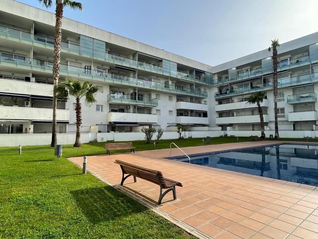 V017 - Porto Marina Apartment Roses Exterior foto